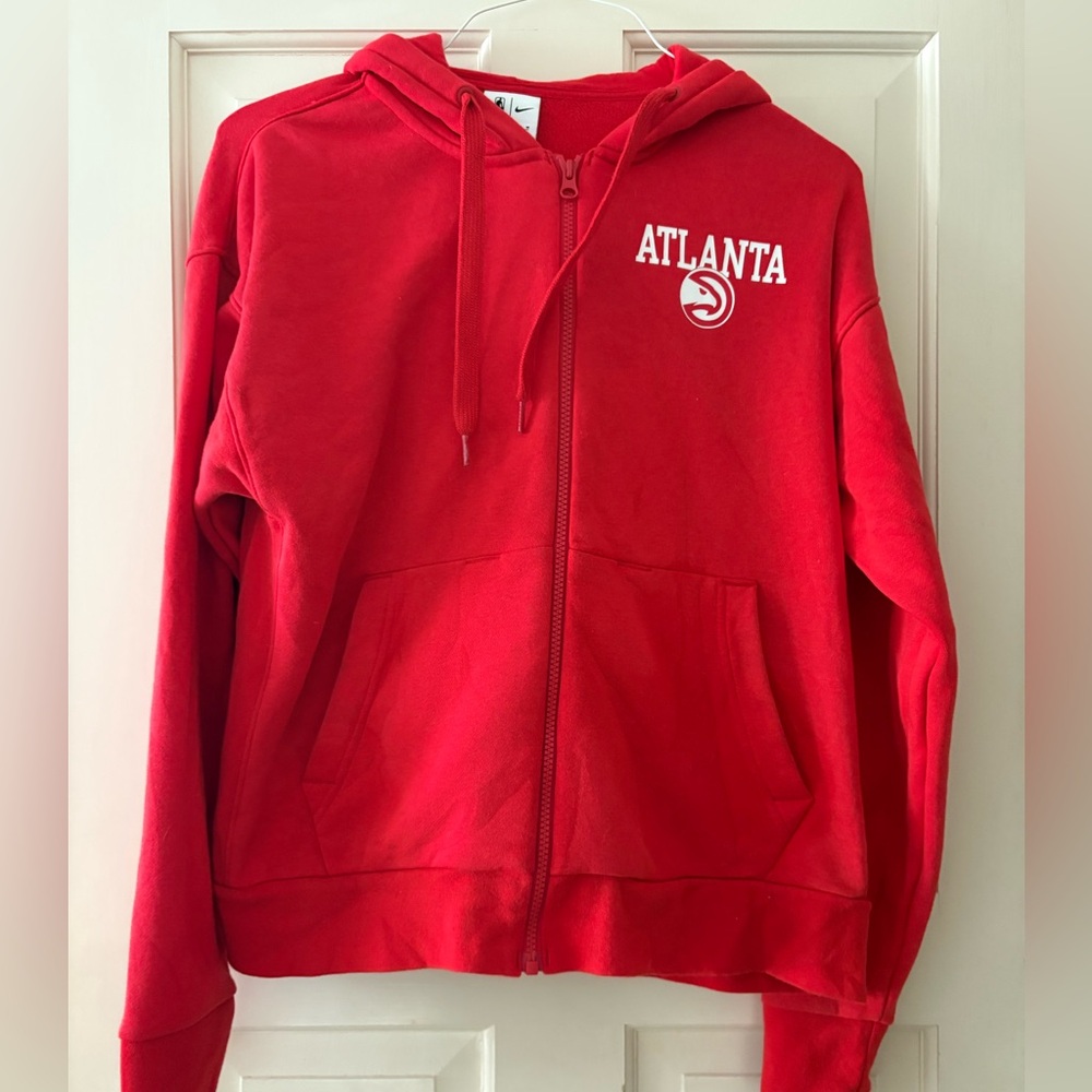 NBA Atlanta Hawks Red womens Zip-Up Hoodie. Medium